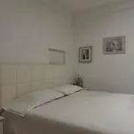 Grand House * Selitë e Vogël