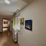 Grand House Apartamento