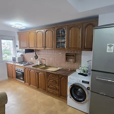 Apartment Grand House Selitë e Vogël
