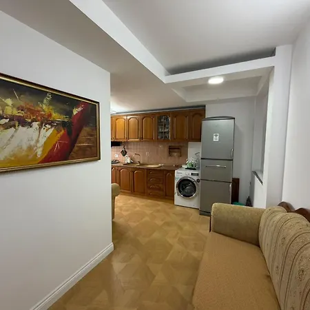 Grand House *