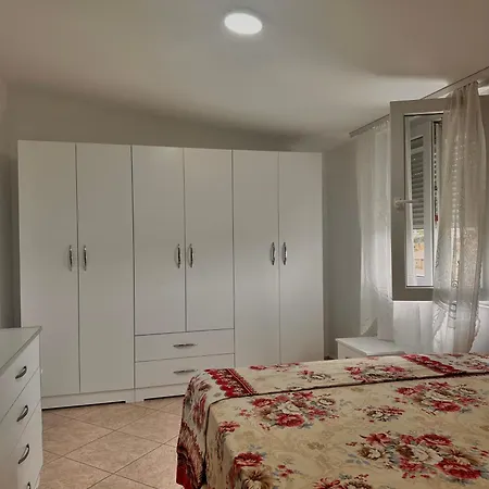 Apartment Grand House Selita e Vogel